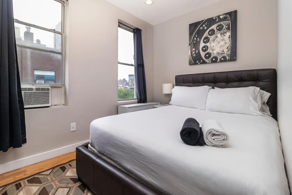 Renovated Lower Eastside 2br Washer Dryer * Nova York